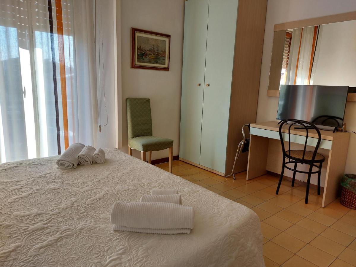 Hotel San Domingo Lido di Camaiore Esterno foto