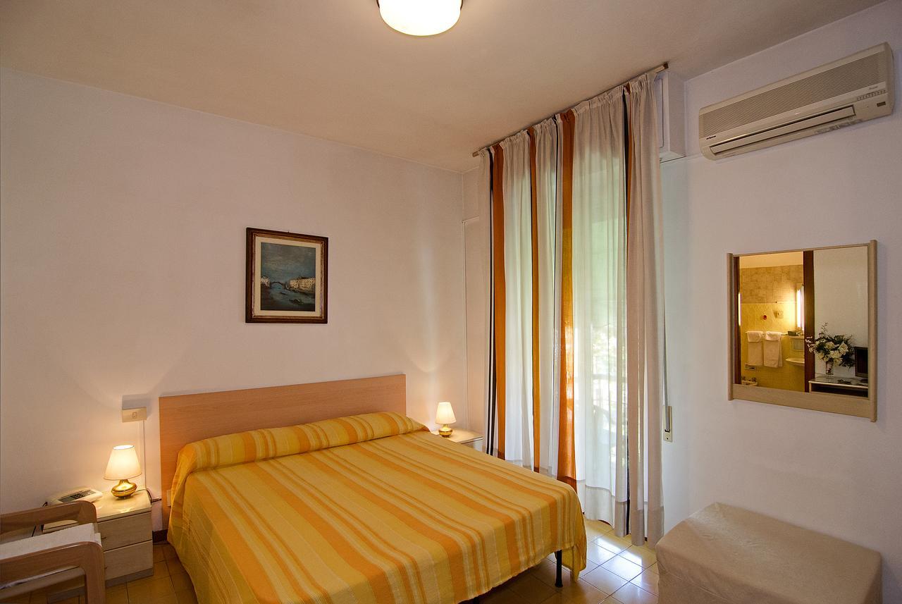 Hotel San Domingo Lido di Camaiore Esterno foto